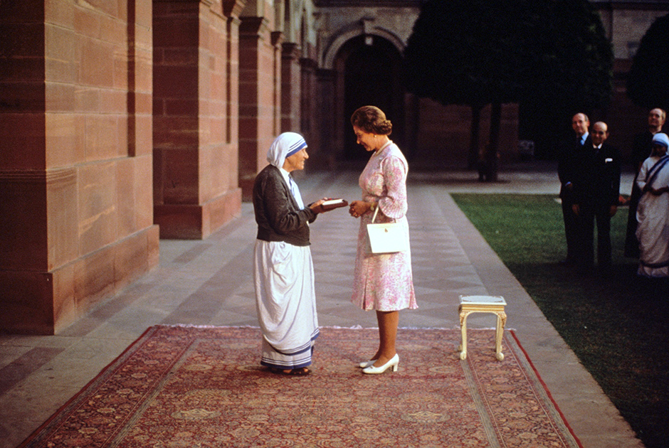 Встреча с матерью Терезой Калькуттской, 1983 год, Индия. Католическая монахиня и лауреат Нобелевской премии, причисленная к лику святых в 2003-м, скончалась в 1997 году в возрасте 87 лет.
