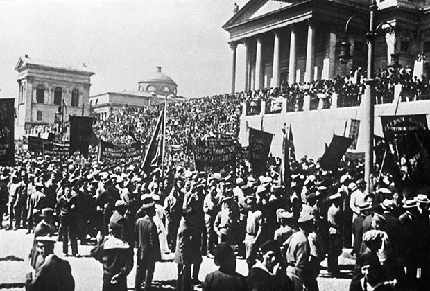 Митинг и манифестация в Гельсинфорсе (ныне Хельсинки) 18 июня 1917 года