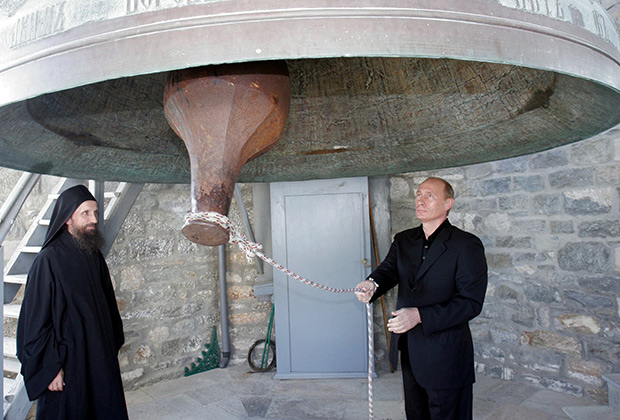Владимир Путин на Святой горе Афон в 2005 году 