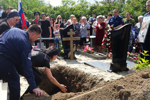 А город подумал: ученья идут… «Русского витязя» Сергея Еременко похоронили в родной станице