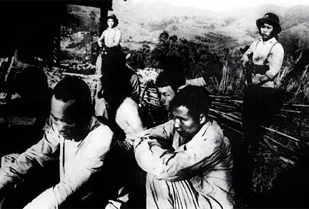 Китайские военнослужащие, взятые в плен вьетнамцами.