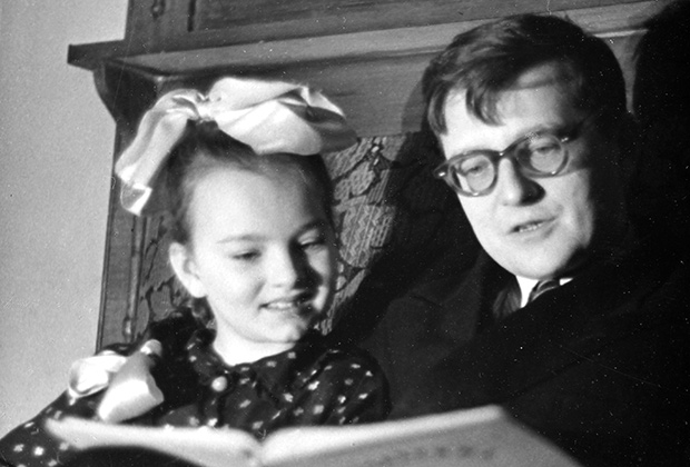 Дмитрий Дмитриевич Шостакович с дочерью