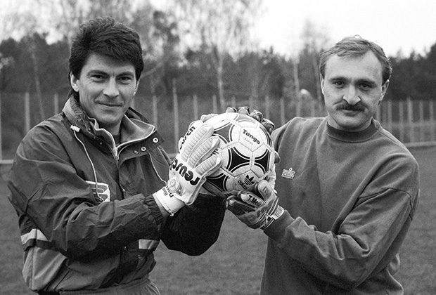Ринат Дасаев (слева) и Виктор Чанов