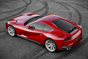 «В электрокаре нет смысла — важно слышать звук мотора» Создатель самой быстрой серийной Ferrari предсказывает будущее суперкаров