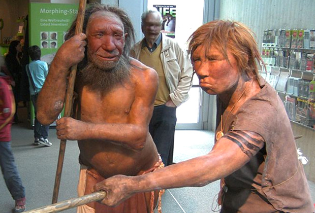 Реконструкция неандертальцев