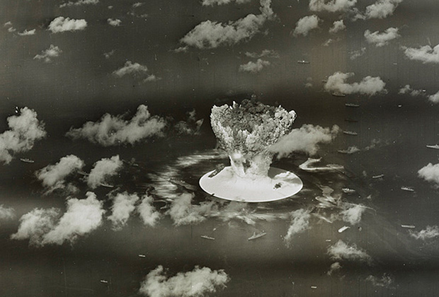 Испытания ядерной бомбы на атолле Бикини, 1946 год