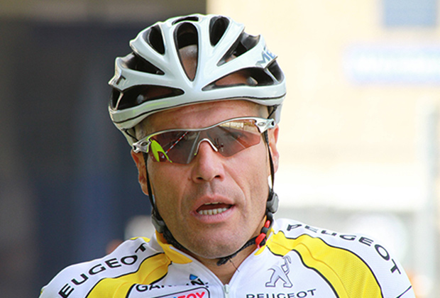 В 2010 году гонщик <a href="http://www.cyclingnews.com/news/jure-robic-killed-in-accident/" target="_blank">погиб</a> в ДТП.
