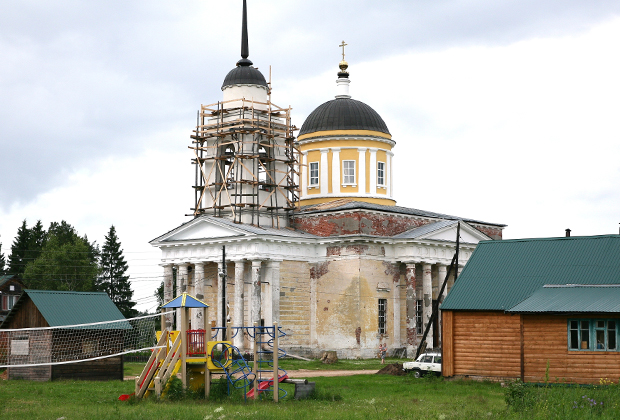 Храм Вознесения Господня 1838 года в деревне Дудино Тверской области