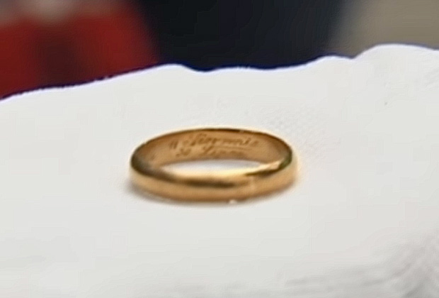 В могиле Сигизмунда нашли кольцо с именем его жены Аполонии