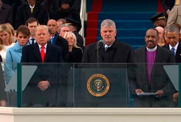 Пастор Франклин Грэм на инаугурации Трампа. Грэм известен своим теплым отношением к российскому лидеру