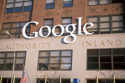 Бывшие сотрудники Google обвинили компанию в дискриминации белой расы