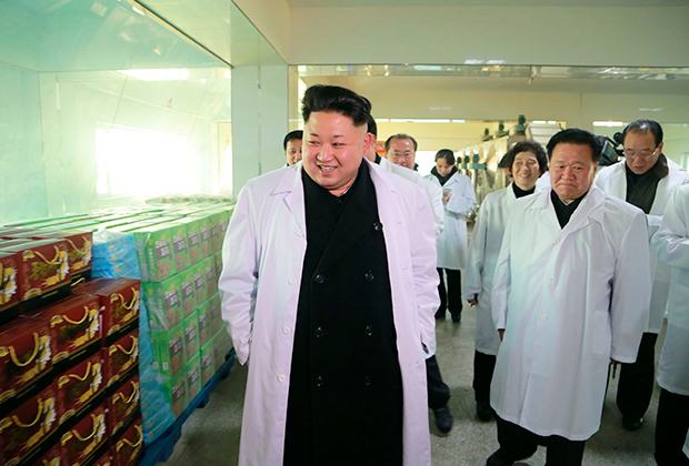 Ким Чен Ын осматривает виагру
