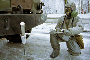 Маленький Чернобыль Они отыскали в Чечне радиоактивную «бомбу» и разозлили Басаева 