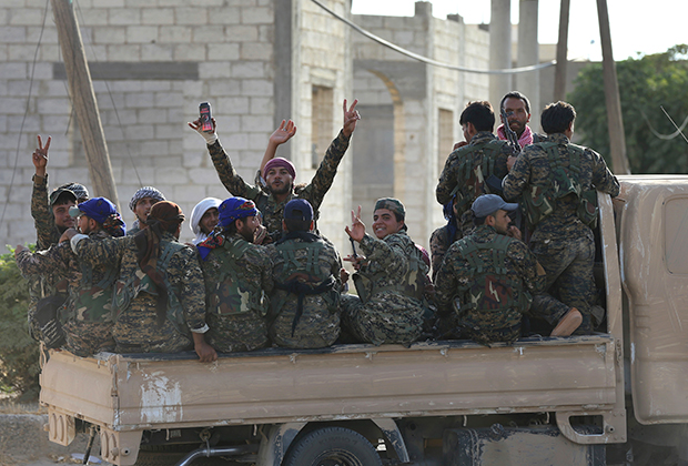 Бойцы «Демократических сил Сирии»