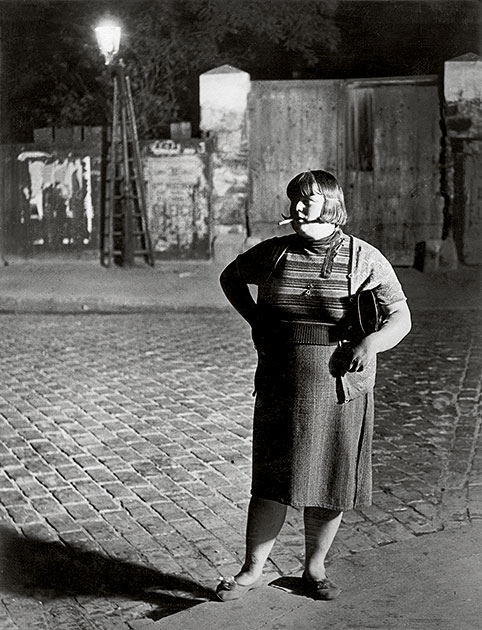 «Проститутка у площади Италии» из серии «Удовольствия», 1932 год