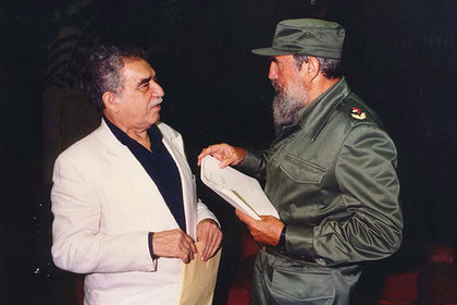 Габриэль Гарсиа Маркес с Фиделем Кастро