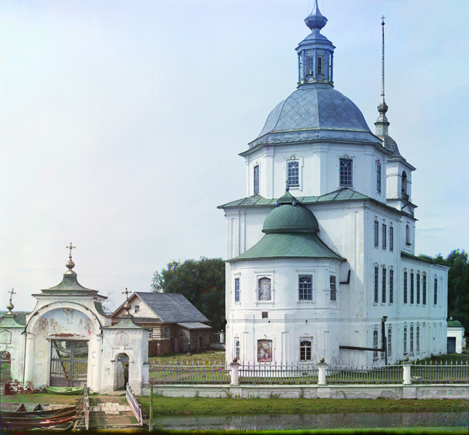 Построена между 1788 и 1820 годами. В 1961-м затоплена и разрушена. Останки церкви можно видеть на отмели Шекснинского водохранилища в Белозерском районе Вологодской области. 