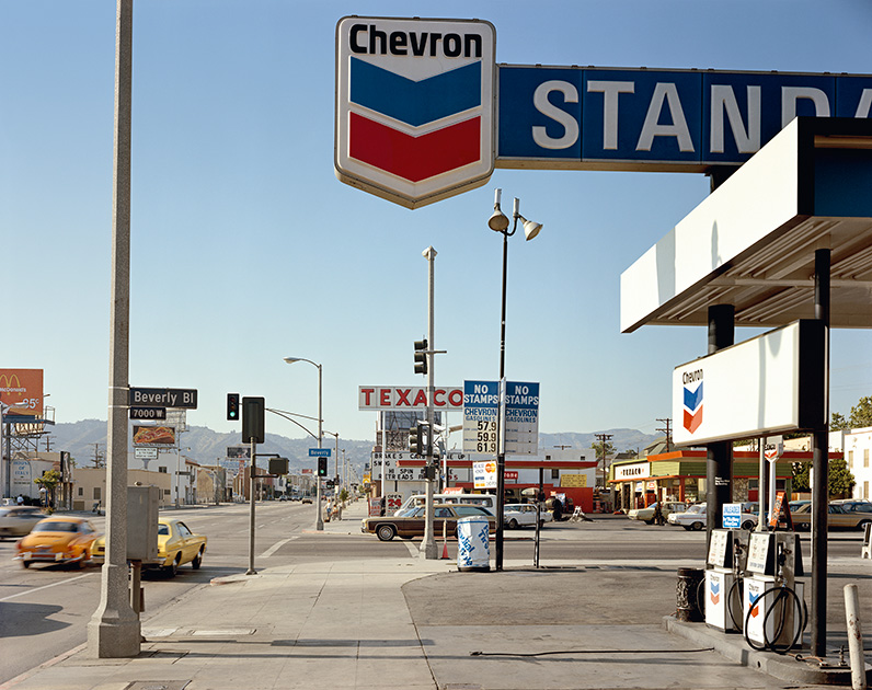Беверли Бульвар и Ла-Брея-авеню, Лос-Анджелес, штат Калифорния. 1975 год
