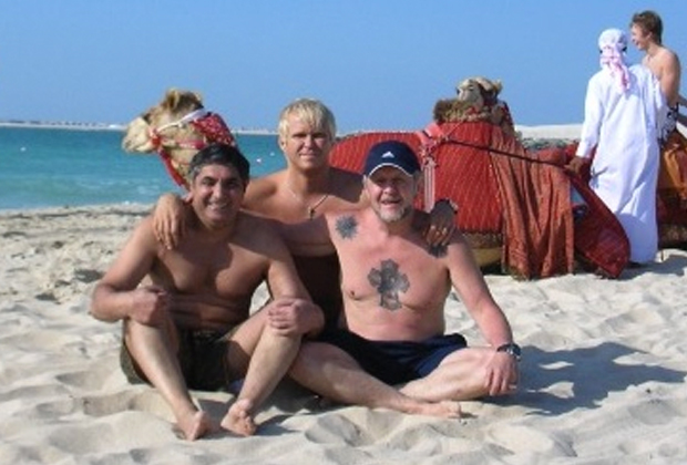 Слева направо: Захарий Калашов (Шакро Молодой), Владислав Леонтьев (Вадик Белый) и Вячеслав Иваньков (Япончик). 2006 год, Дубай