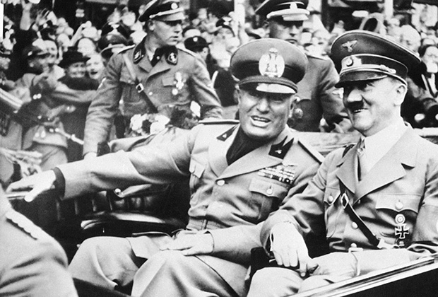 Муссолини и Гитлер за четыре дня до подписания Мюнхенского соглашения 1938 года