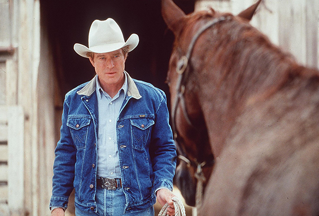 Роберт Редфорд был одним из тех, кто вновь сделал ковбоев популярными. Из провинциальных деревенщин они превратились в эталон настоящего мужчины. Кадр из фильма «Заклинатель лошадей».
