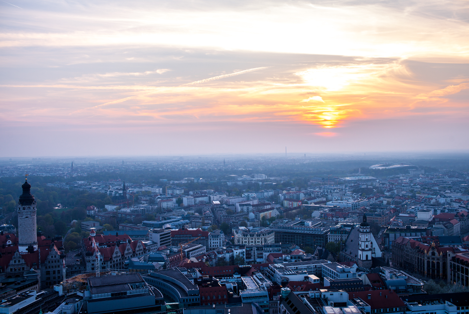 Вид на Лейпциг с самой высокой смотровой площадки — Panorama Tower. 
