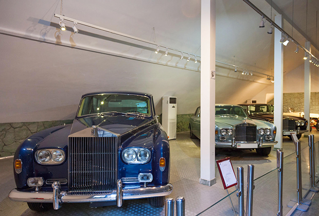 Бронированные Rolls-Royce из гаража шаха