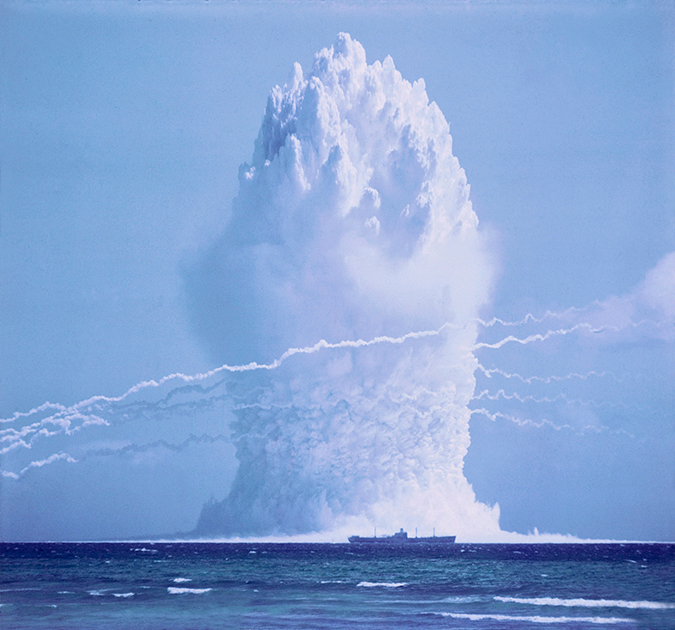 Атомная бомба Mk-7, помещенная в кессон, была спущена на дно лагуны. Взрыв поднял столб брызг высотой 1,5 километра. На месте взрыва образовался подводный кратер диаметром 900 метров и глубиной 6 метров.
