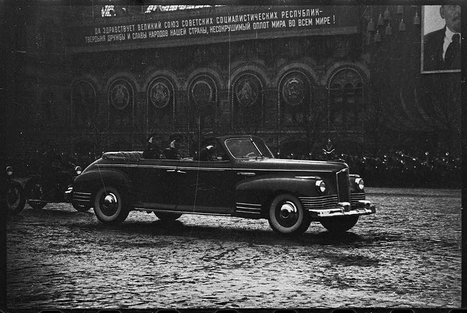 Парад на Красной площади. Москва. 1 мая, 1951 год.