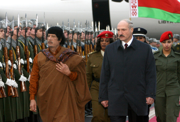 Муаммар Каддафи и Александр Лукашенко