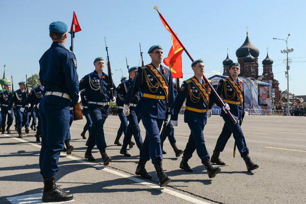Военный парад в Туле (архивное фото)