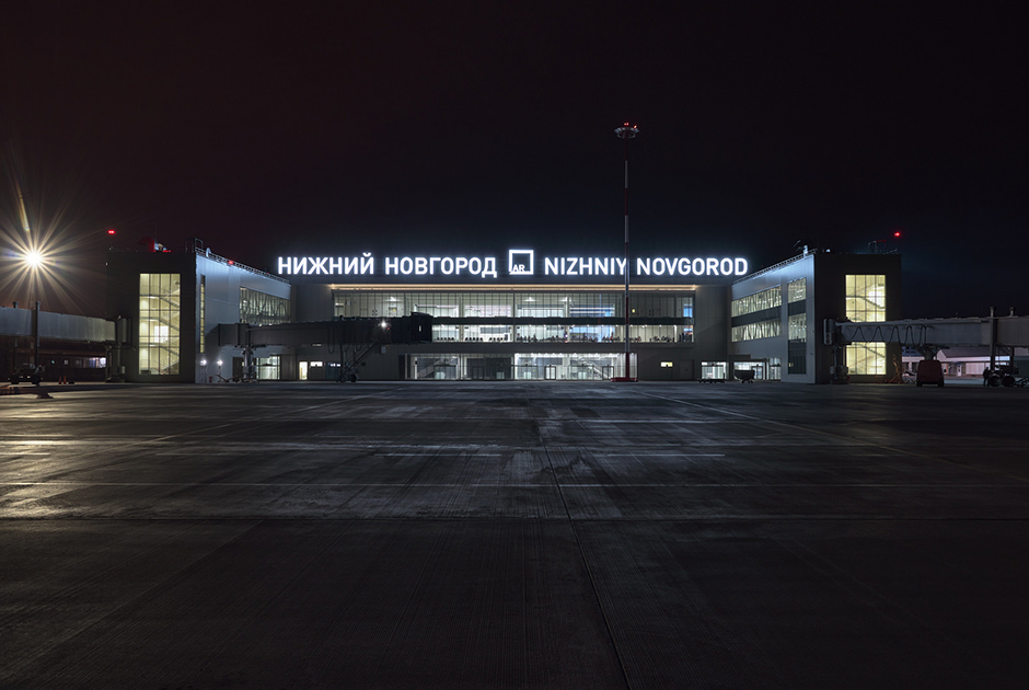 Обновленное Стригино — также совместная работа британцев Hin Tan и россиян Nefa, но здесь у аэропорта совсем не такой облик, как в Самаре.