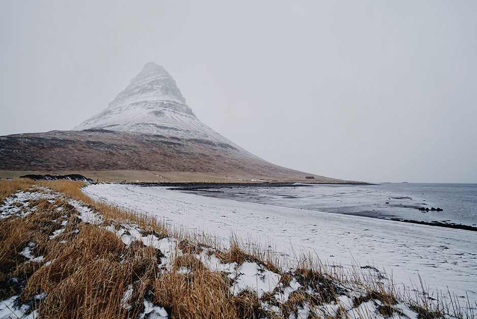 Та самая гора из «Игры престолов» — Киркьюфетль — считается самой красивой горой Исландии. 