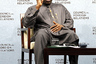 Экс-президент Нигерии Гудлак Джонатан — настоящая икона африканского стиля. Политик прекрасно смотрелся и в европейском костюме, но чаще отдавал предпочтение этибо — национальному платью из дельты Нигера. 