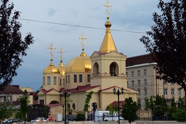 Церковь Архангела Михаила в центре Грозного