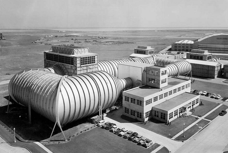 Высокоскоростной аэродинамический комплекс Лаборатории аэронавтики Эймса, 1 марта 1948 года. 