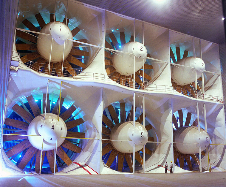 Вентиляторы аэродинамической трубы Исследовательского центра Эймса