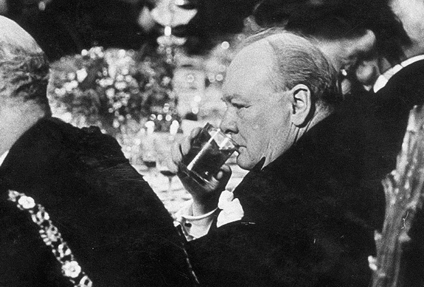 Премьер-министр Великобритании в 1951-1955 годы Уинстон Черчилль