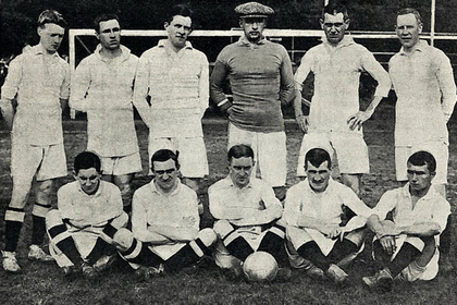 1912 год. Футбольная команда Клуба спорта Орехово («Морозовцы»)