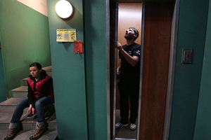 Покатались — и хватит В России нашли тысячи лифтов-убийц. Это страшно
