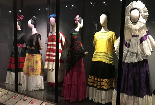 Платья Фриды Кало из музея в Койоакане