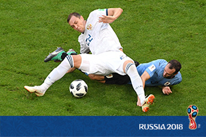 Они вернулись Россия разгромно проиграла Уругваю. Впереди решающий матч