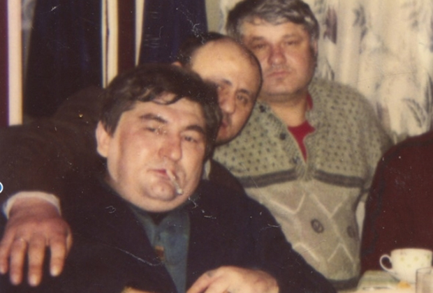 Слева направо: Датико Цихелашвили (Дато Ташкентский), Владимир Чернышев (Вова Черный), Евгений Васин (Джем)