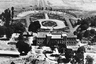 Построенный специально для нового императора дворец в Аддис-Абебе, 1935 год.  
