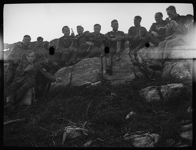 Праздничное мероприятие в немецкой армии. Норвегия, 1940 год.