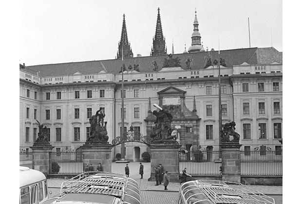 Вид на Пражский Град — ныне президентскую резиденцию,1968 год, Чехословацкая Социалистическая Республика