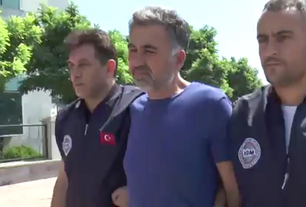 Турецкий бизнесмен Салих Зеги Игит находится в следственном изоляторе турецкого города Мерсина