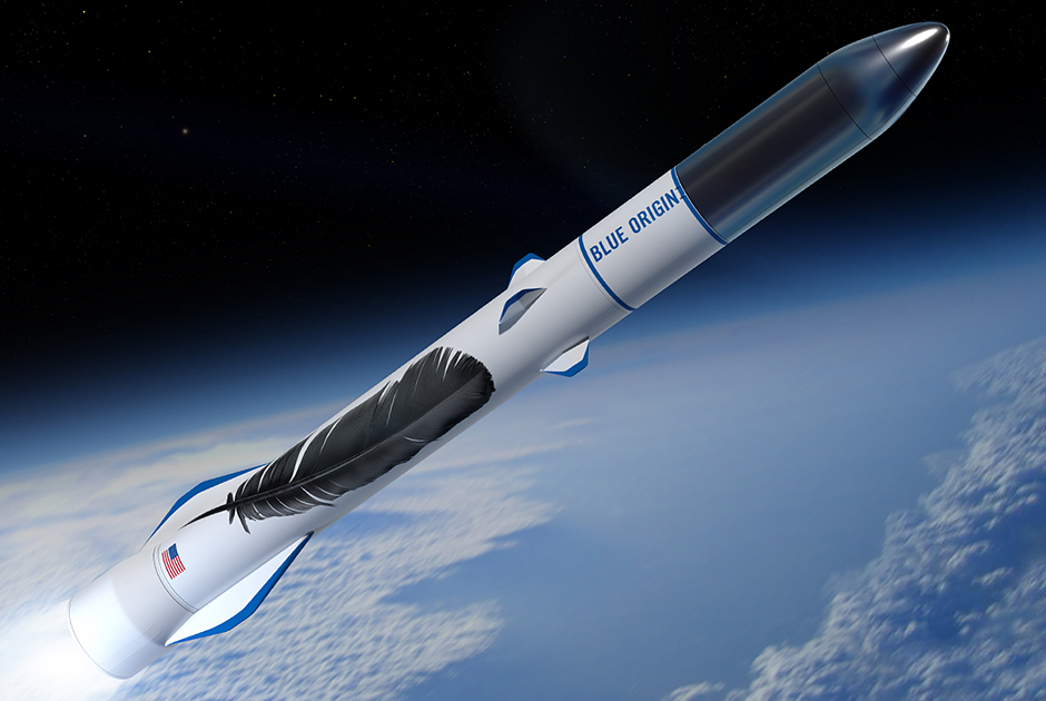 Тяжелая ракета New Glenn будет выполняться в версиях с двумя или тремя ступенями с максимальной грузоподъемностью до 45 тонн на низкую околоземную орбиту. Первый пуск носителя запланирован на 2020 год. Многоразовая первая ступень получит семь метановых двигателей BE-4. Второй и третий этапы оснастят водородной версией BE-3.


Разработчиком New Glenn и силовых агрегатов для нее выступает компания Blue Origin, которую полностью (без государственного участия) финансирует самый богатый человек на планете, владелец Amazon Джеффри Безос. Фабрика для производства New Glenn площадью 44 тысячи квадратных метров строится на территории Космического центра Кеннеди в штате Флорида (США). На заводе, как ожидается, будет трудиться около 300 человек со средней зарплатой 89 тысяч долларов в год. Объем инвестиций Blue Origin в инфраструктуру завода и космодрома составит 200 миллионов долларов.


В настоящее время Blue Origin практически завершила испытания суборбитальной системы New Shepard, включающей многоразовые ракету и пилотируемый корабль. Конечной целью создания New Glenn Безос называет не столько поддержку запусков коммерческих спутников на околоземную орбиту, сколько обеспечение транспортной инфраструктуры для развертывания на поверхности и орбите Луны  обитаемых и автономных станций.


В настоящее время New Glenn располагает контрактами на восемь коммерческих пусков. Главным конкурентом Blue Origin в США и мире считается SpaceX.
