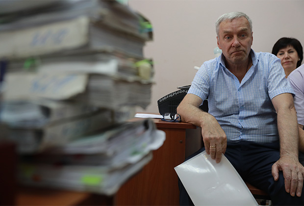 Виктор Захарченко, отец подсудимого