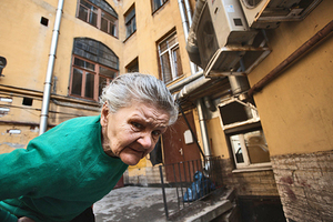 На помойку Старые квартиры в Москве дешевеют, но они никому не нужны